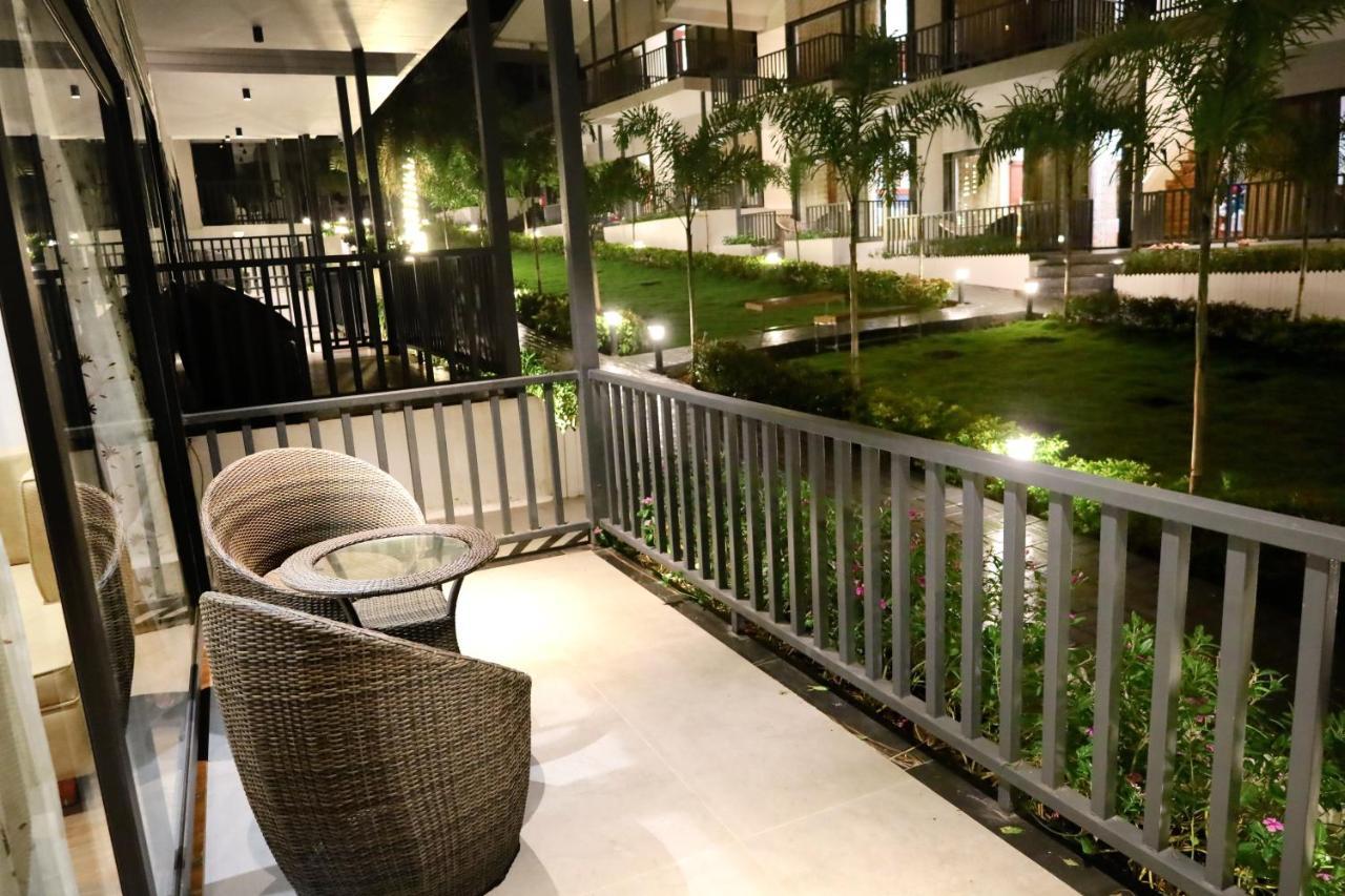 Oralia Resort Ashvem Beach Exterior photo