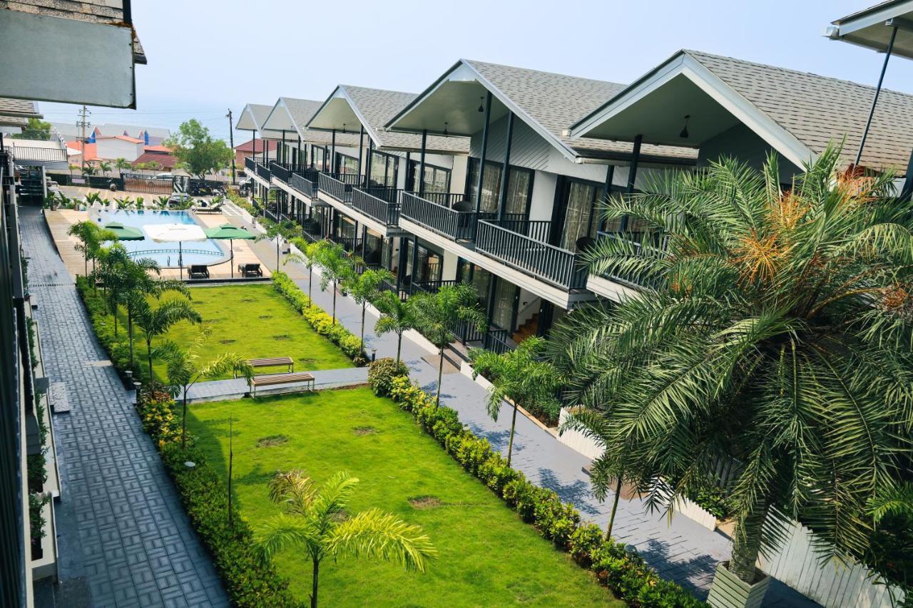 Oralia Resort Ashvem Beach Exterior photo